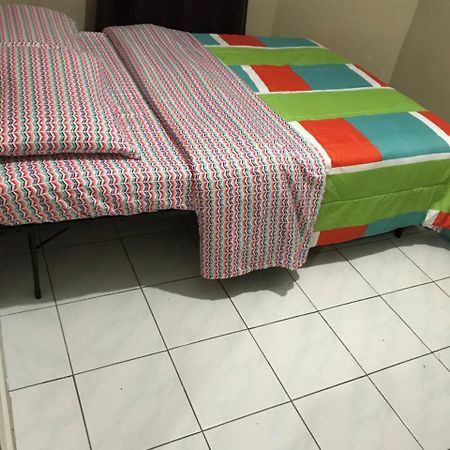 Monthly University Apartment-Elizabeth トロント エクステリア 写真