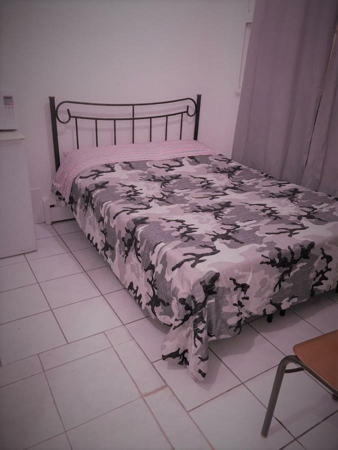 Monthly University Apartment-Elizabeth トロント エクステリア 写真